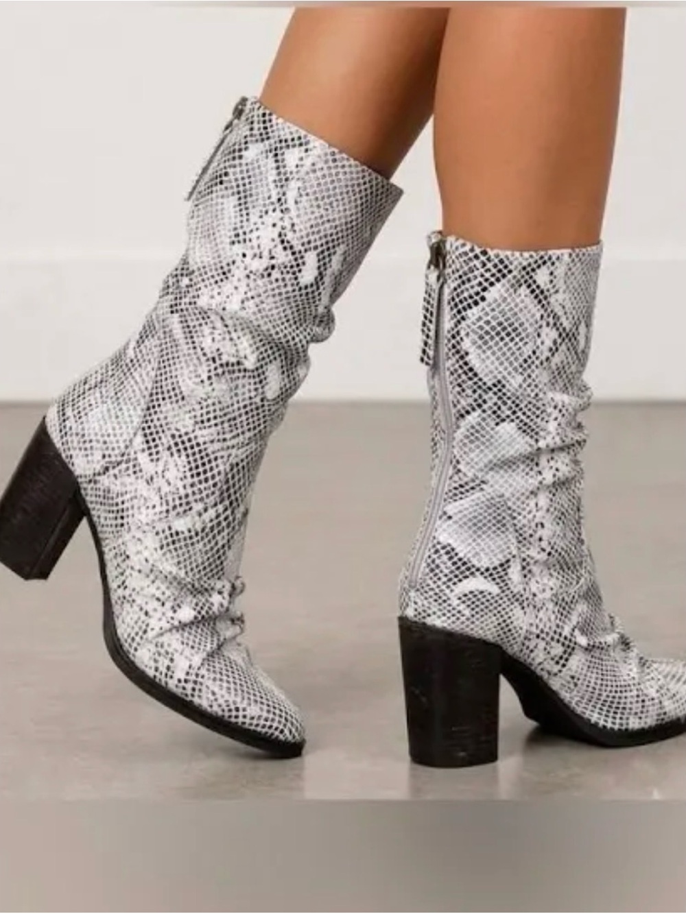 Free People Elle Snake Print Stacked Block Heel Slouchy Boho Boots Size 39 8.5
